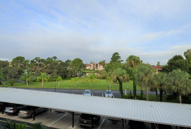 Building Photo - Rolls Landing Condo- Gated community with all the features