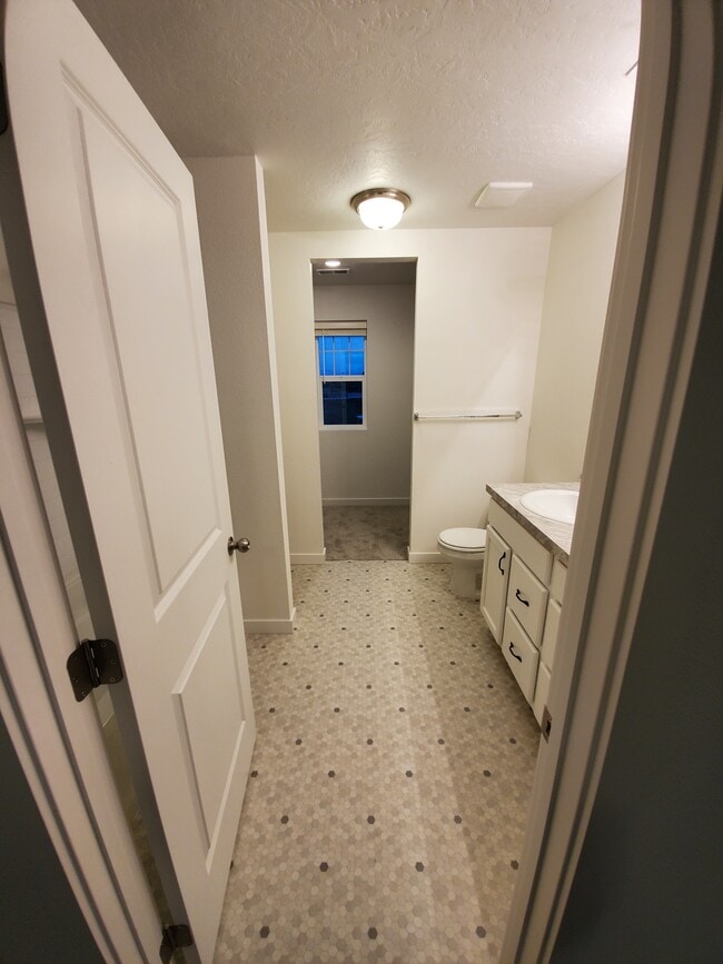 Master Bath - 17761 Jackson Ridge Way