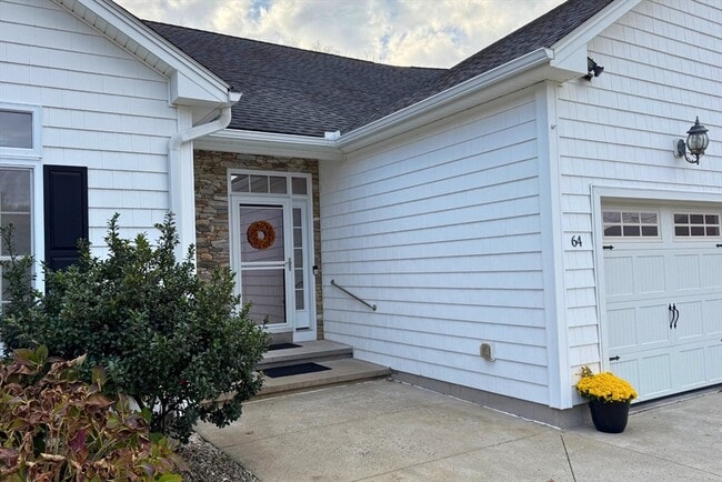 Building Photo - 64 Mark Dr