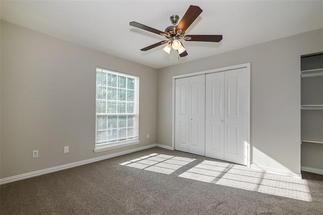 Building Photo - 10423 Shayna Dr