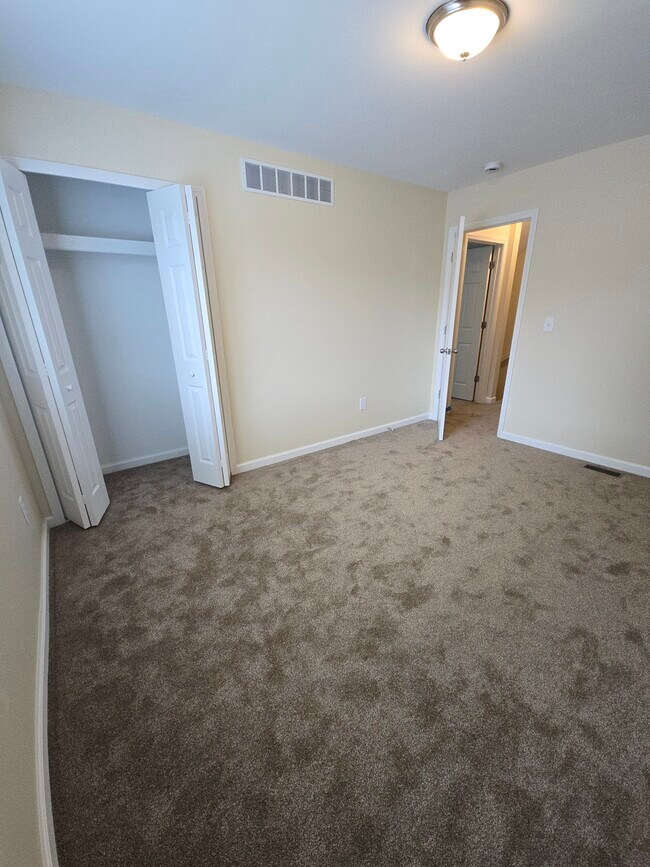 2nd Bedroom - 41215 S Woodbury Green Dr