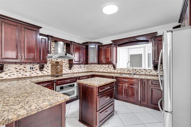 Building Photo - 201 SW 51st Ct