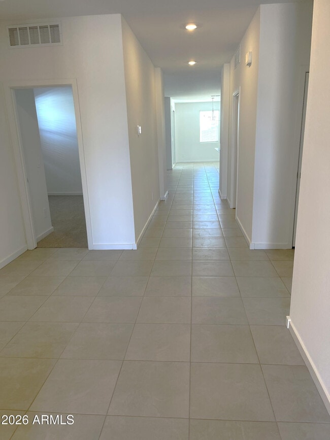 Building Photo - 7489 E Cozy Cottage Ln