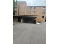 Building Photo - 2016 Yorkshire Ave