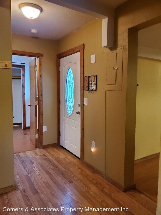 Building Photo - 3 br, 2 bath House - 1587 Bradway Rd