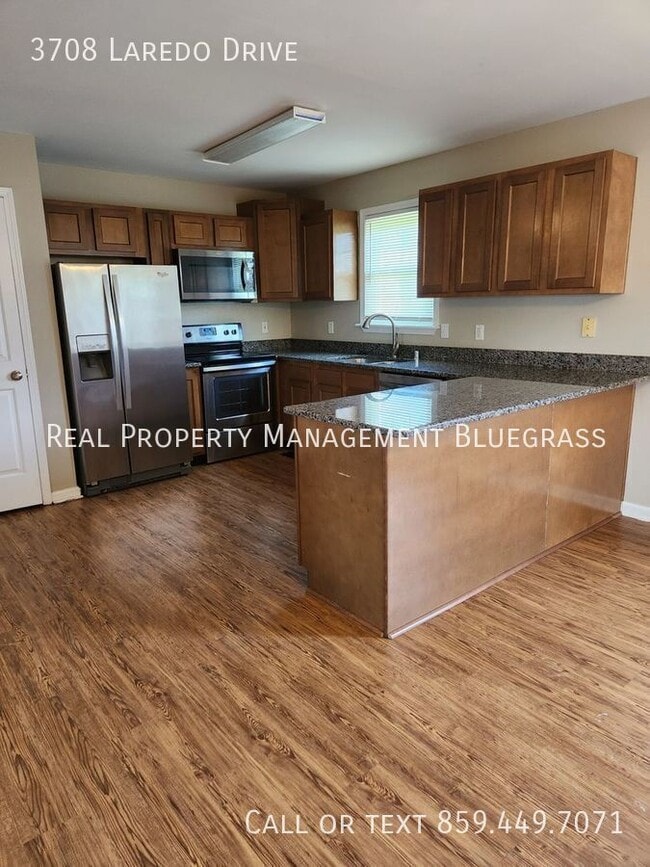 Building Photo - 3708 Laredo Dr