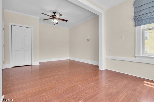 Building Photo - 206 Highland Ave