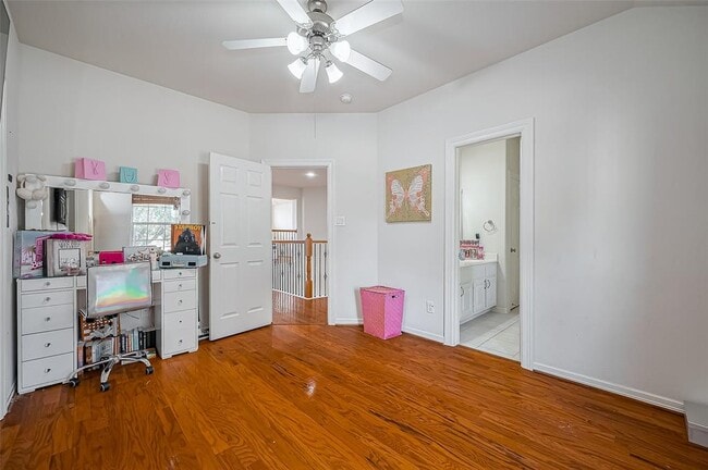 Building Photo - 12431 Rosa Ridge Ln