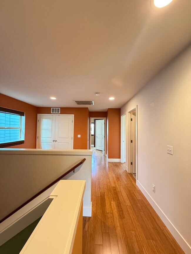 Building Photo - Stylish & Updated Home – 3BR/2.5BA, AC, Ne...