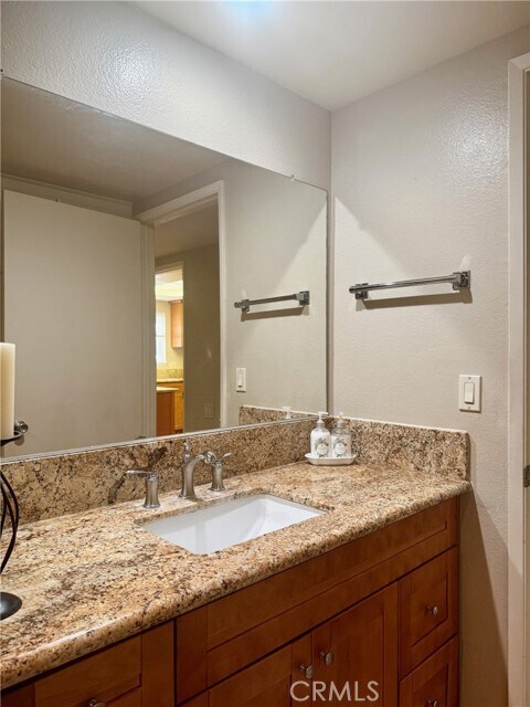 Building Photo - 281 Avenida Carmel