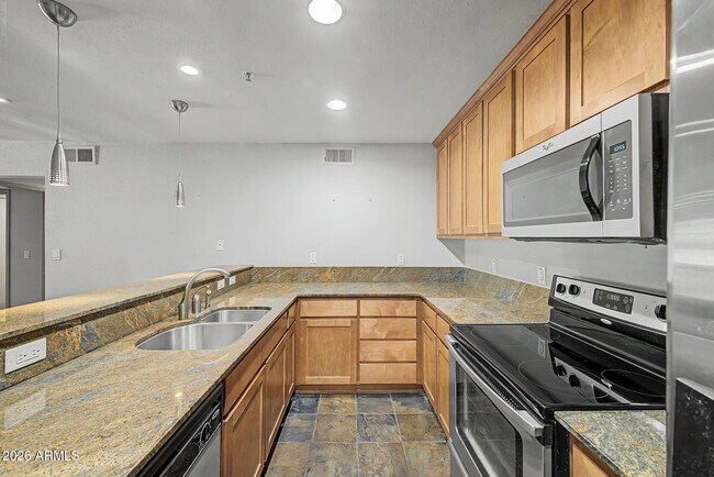 Building Photo - 4704 E Paradise Village Pkwy N