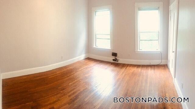 Building Photo - 140 Cedar St