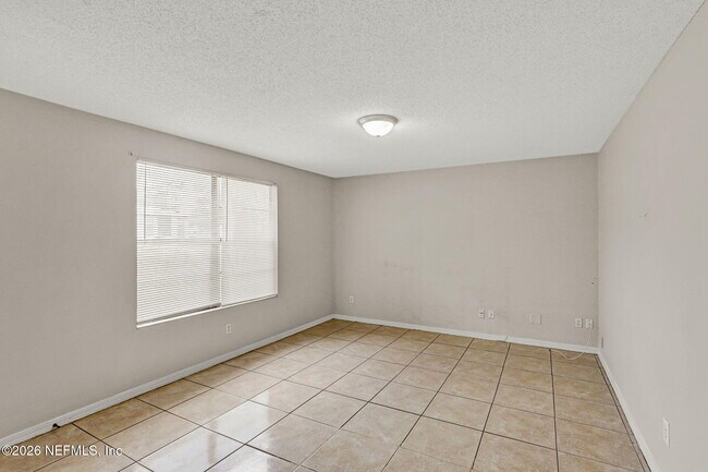 Building Photo - 478 Bentwood Ln