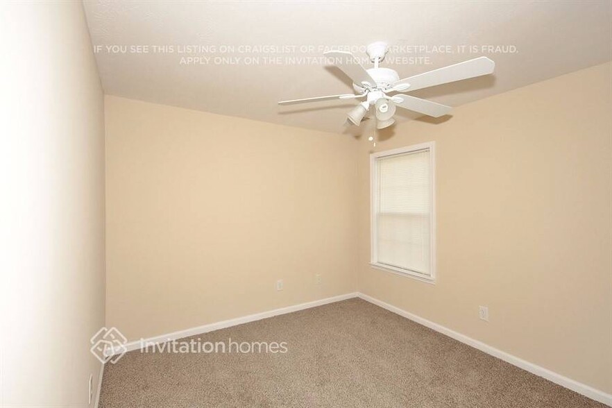 Building Photo - 3838 White Pine Rd