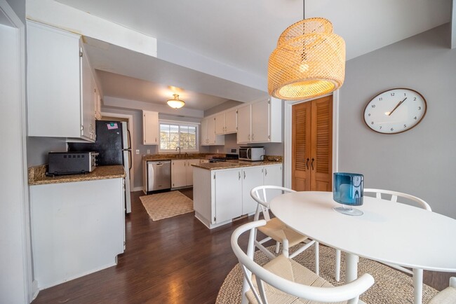 Building Photo - Charming Cape Cod Retreat on Expansive Grounds