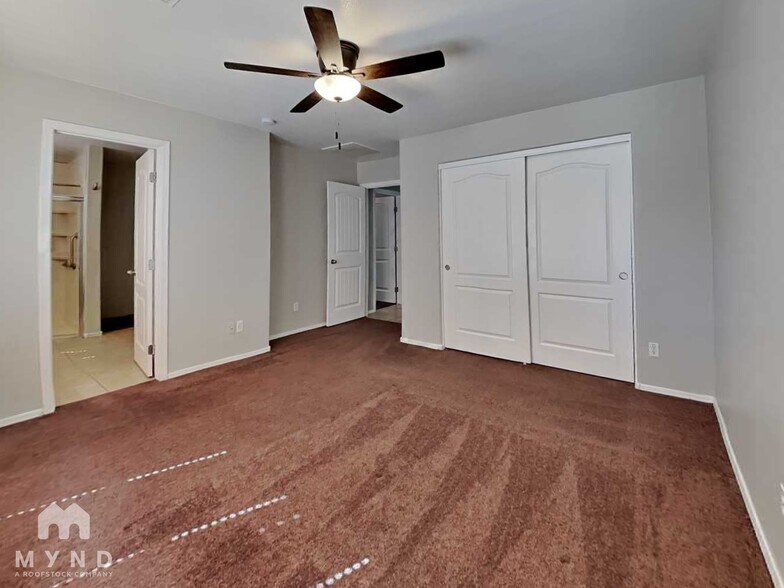 Building Photo - 6327 W Branham Ln