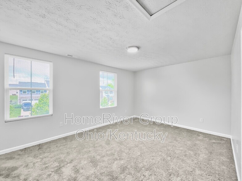 Building Photo - 5013 Sullivans Ridge Dr