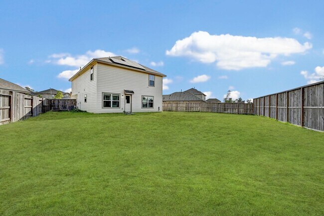 Building Photo - 1702 Campos Ct