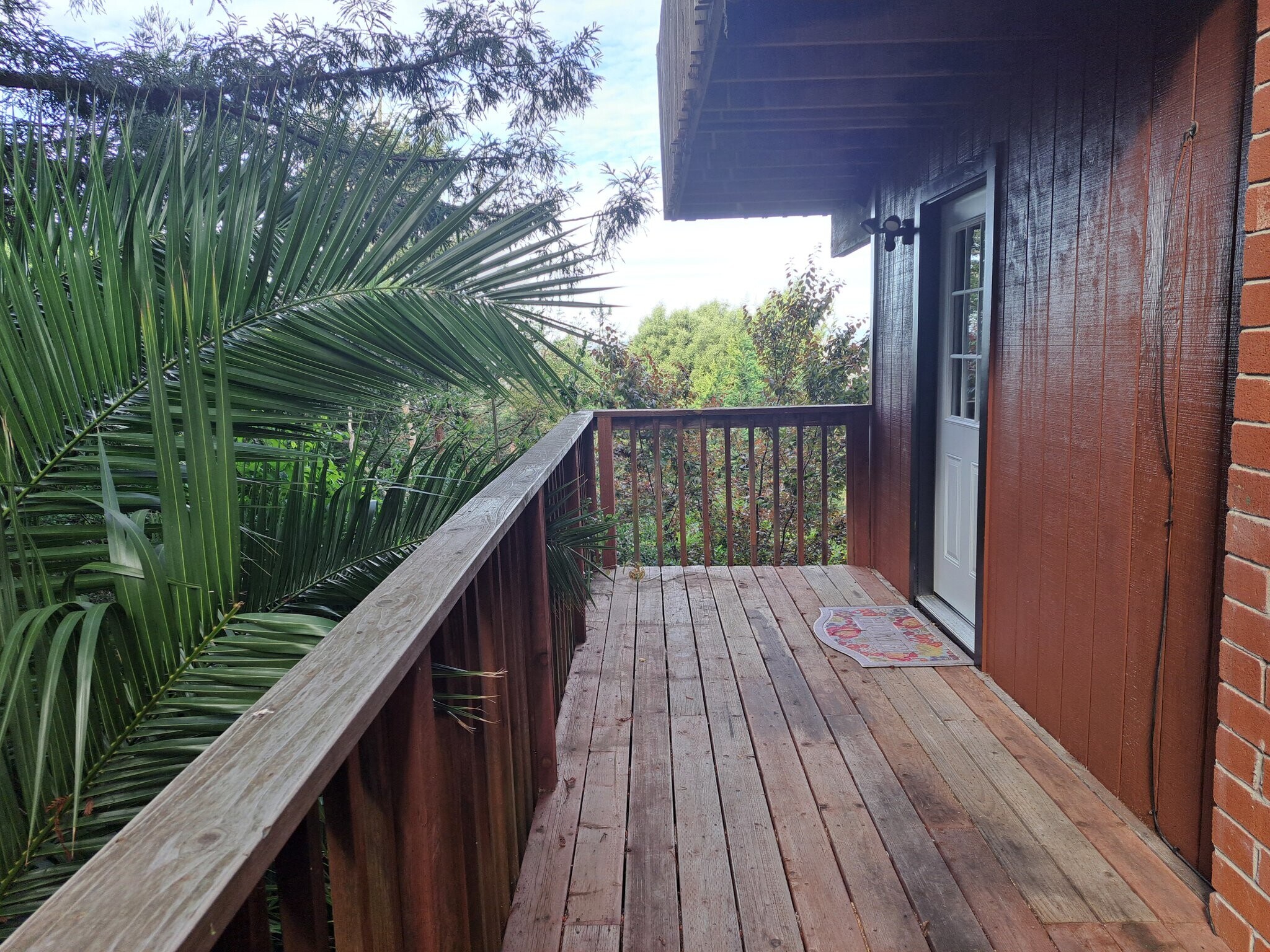 Building Photo - 6170 Plymouth Ave