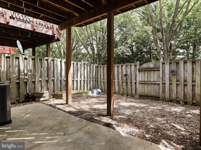 Building Photo - 5129 Beauregard St