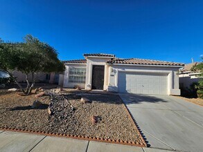 Building Photo - Adorable Single Story 3 Bedroom!!!