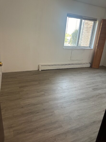 Building Photo - 363 Hawthorne Cir