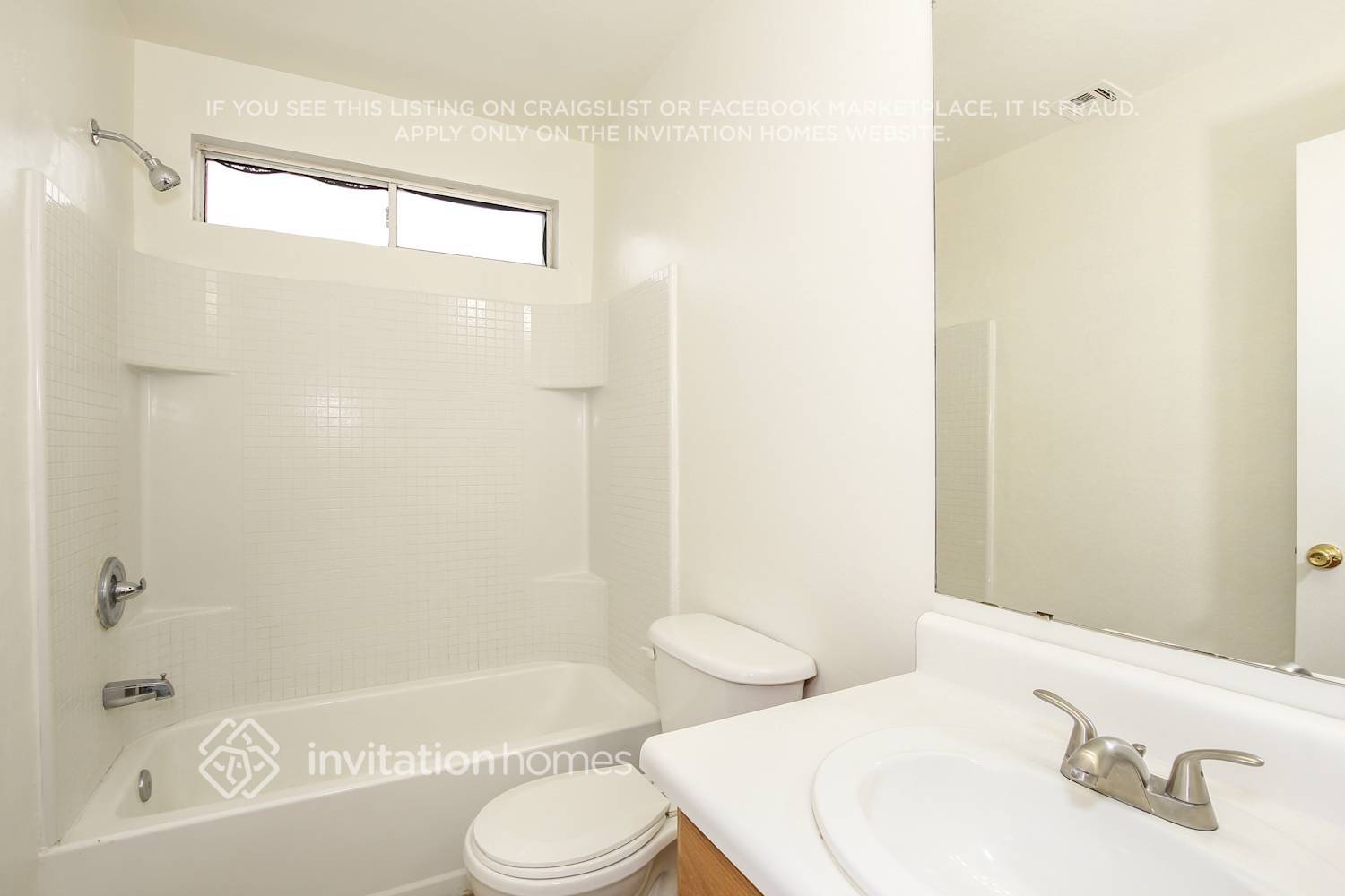 Building Photo - 12170 W Yavapai Ln