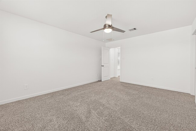 Building Photo - 3523 Adelie Ln