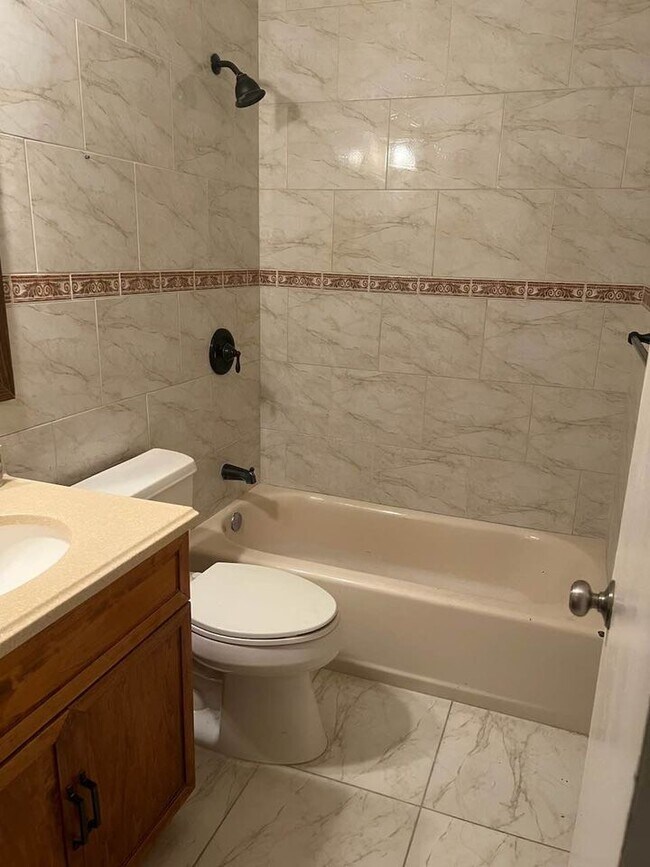 Building Photo - 5281 NW 180th Ter