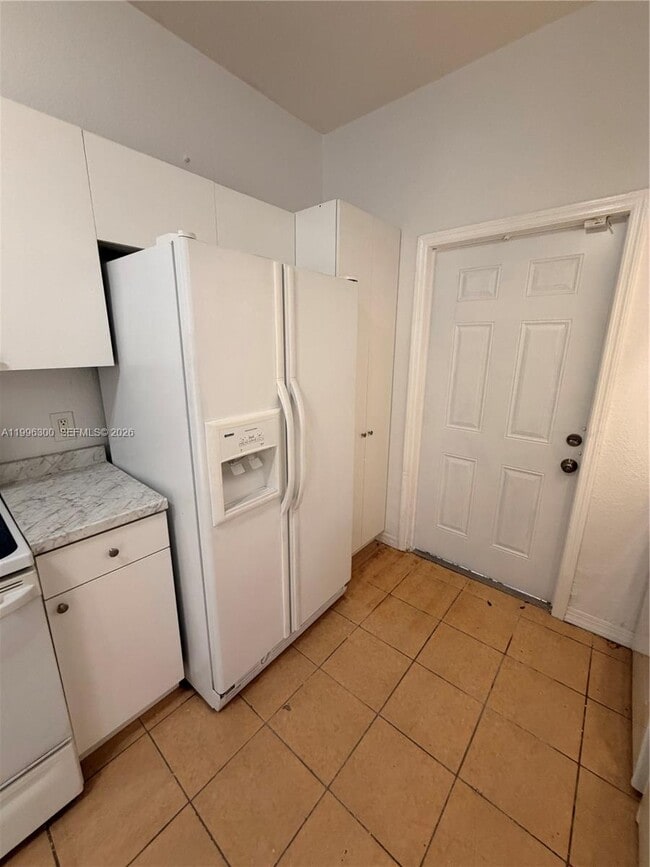 Building Photo - 13264 Old Biscayne Dr