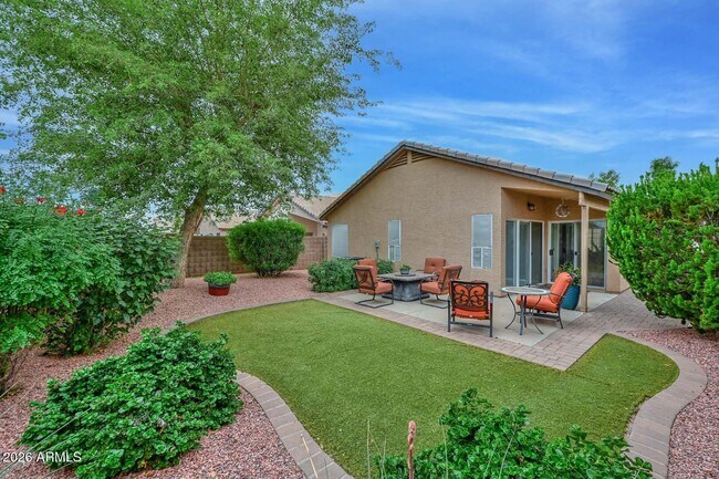 Building Photo - 20341 N 105th Ave