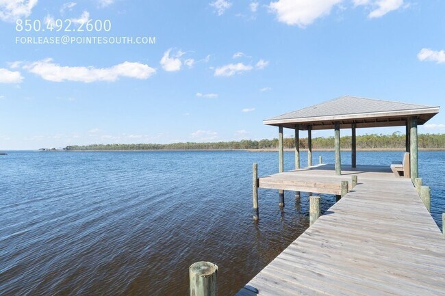 Building Photo - 13805 Red Drum Ct