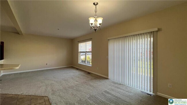 Building Photo - 251 Milkweed Dr