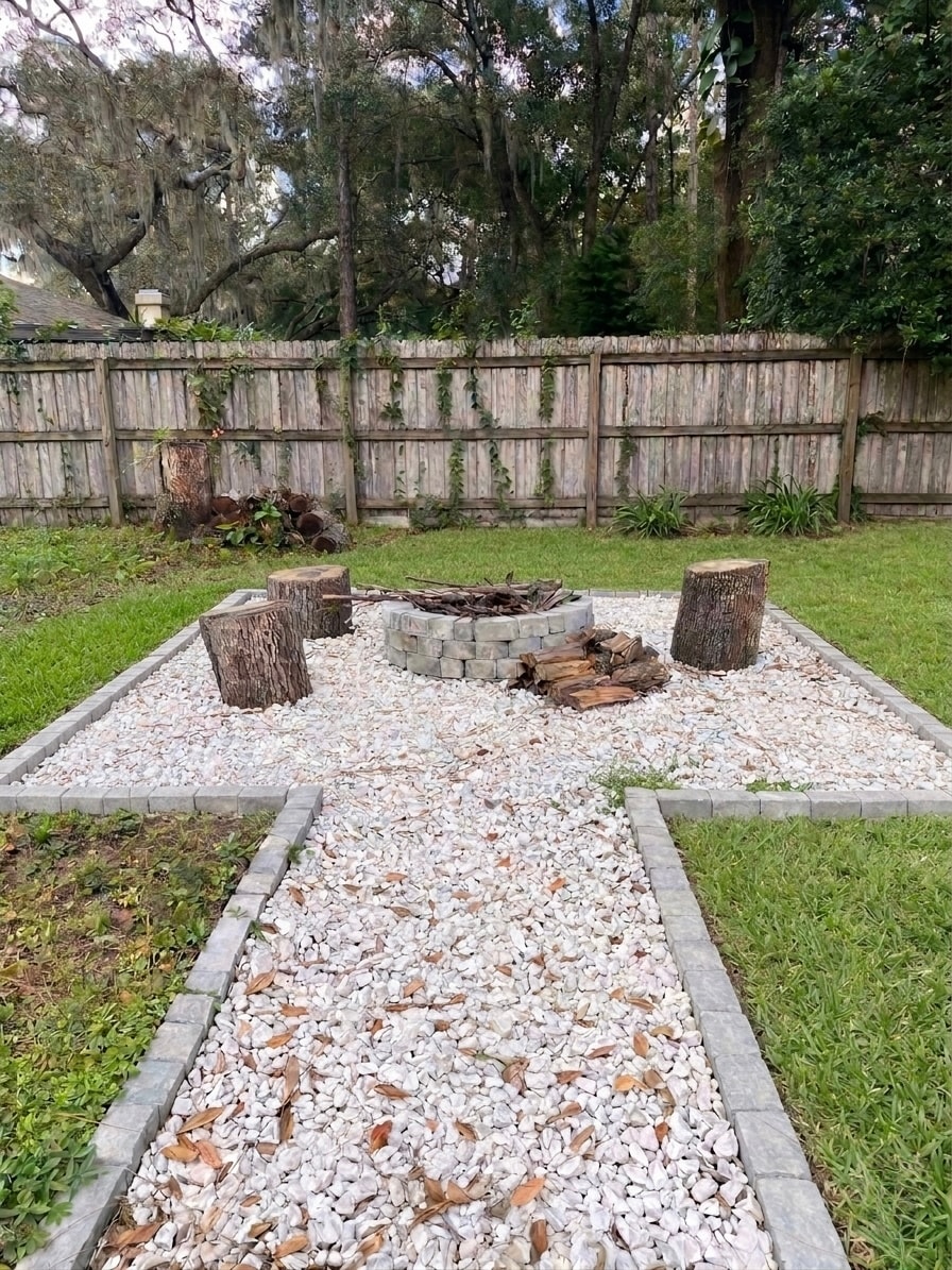 Building Photo - 949 Cinnamon Ct