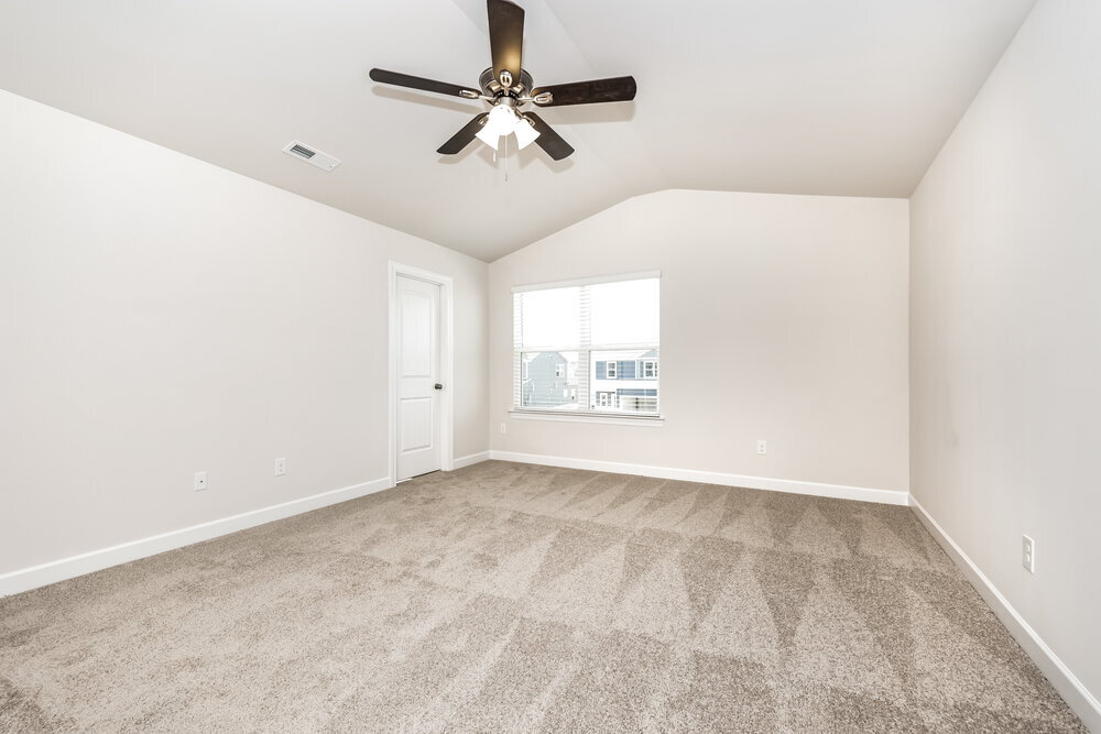 Building Photo - 3325 Quintana Dr