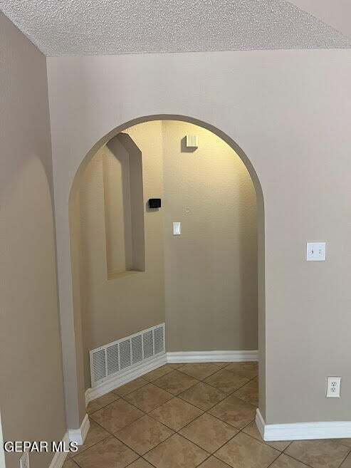 Building Photo - 7080 Luz De Espejo Dr