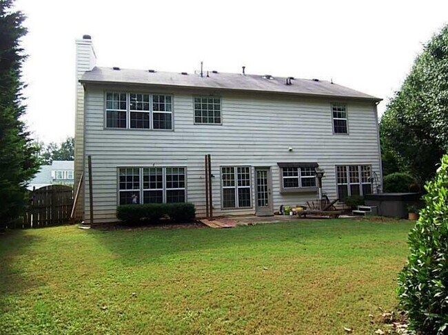 Building Photo - 7235 Treyburn Dr