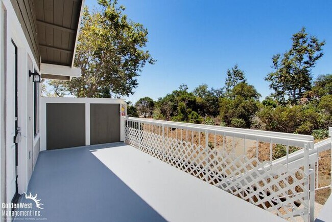 Building Photo - Comfortable 3Bdm 2Ba Condo in Oceanside!
