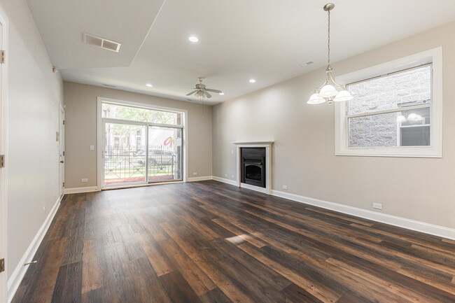 Building Photo - 4902 S Vincennes Ave