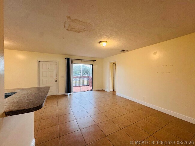 Building Photo - 7 Crossings Cir