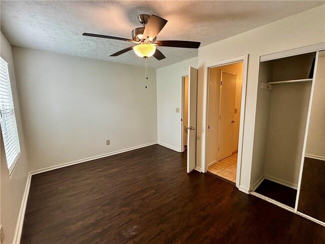 Building Photo - 464 Prince of Wales