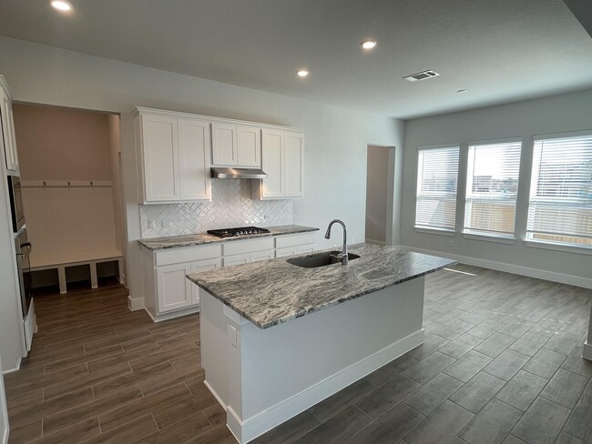 Building Photo - 151 Buckle Cove