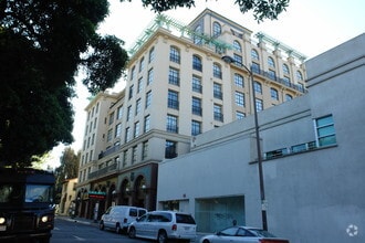 Building Photo - Sterling Allston