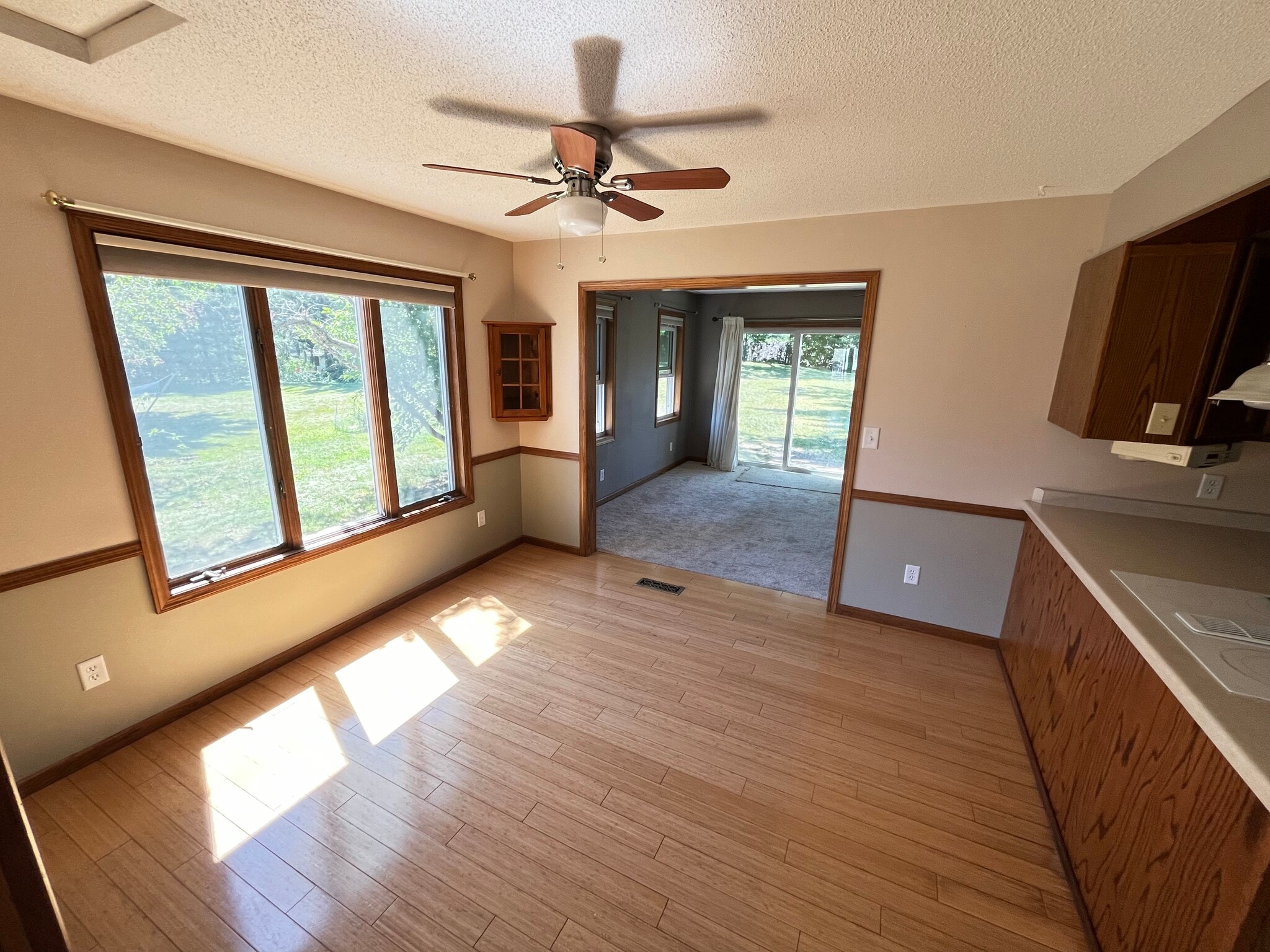 Dining room - 203 13th Ct