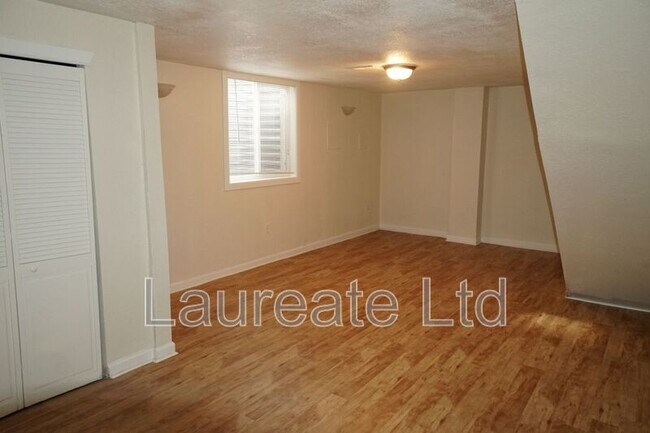 Building Photo - 6062 E 62nd Ave