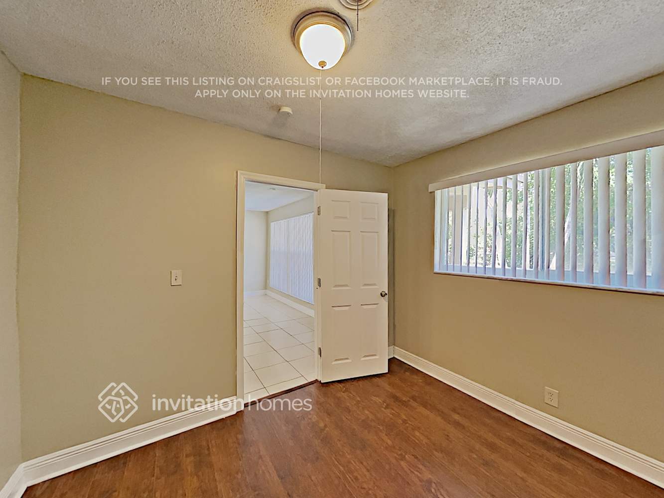 Building Photo - 2240 NE 62nd Ct