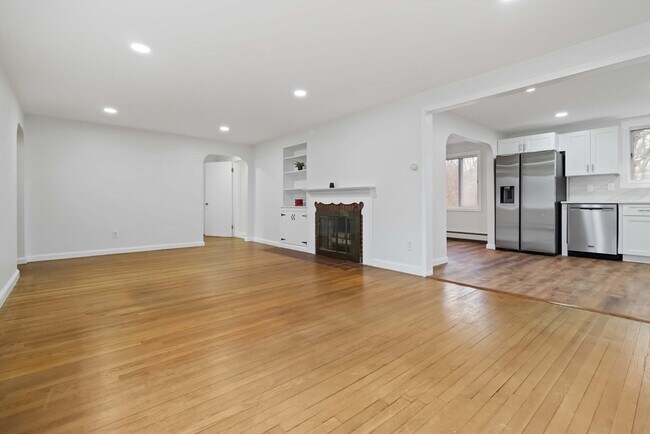 Building Photo - 58 Cutler Dr