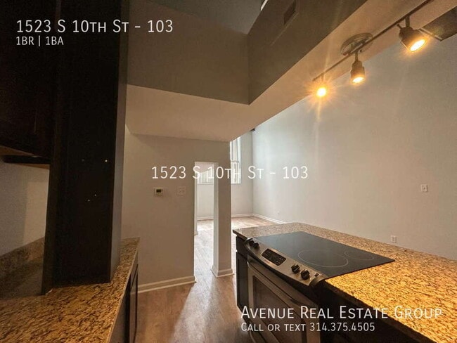 Building Photo - 1523 S 10th St