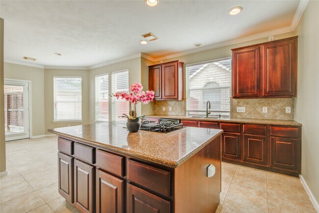 Building Photo - 5814 Ballina Canyon Ln