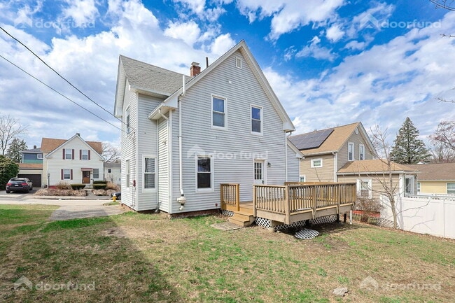 Building Photo - 121 Delmont Ave